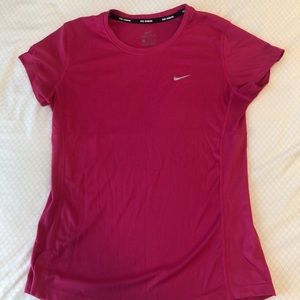 NWOT Nike Running Dri-Fit T-Shirt Size Medium Pink